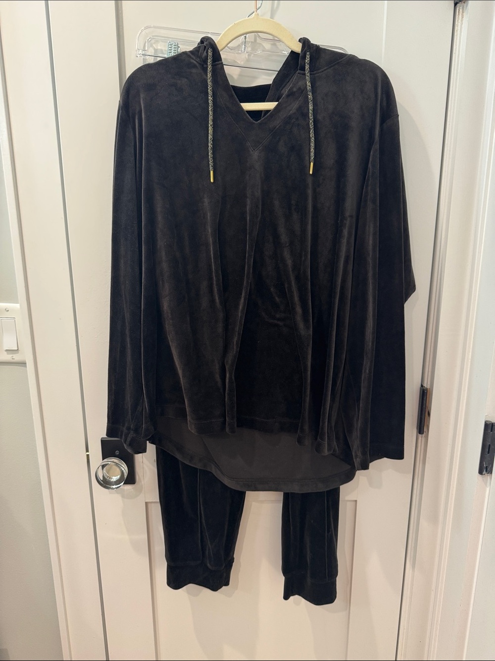Livi Active Black Velour Hooded Lounge Set
